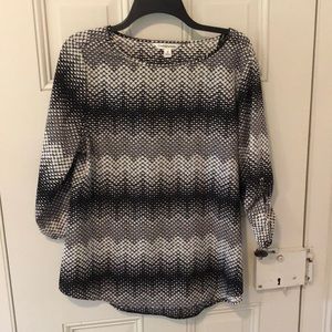 100% Light Polyester Black & White 3/4 Sleeve Top